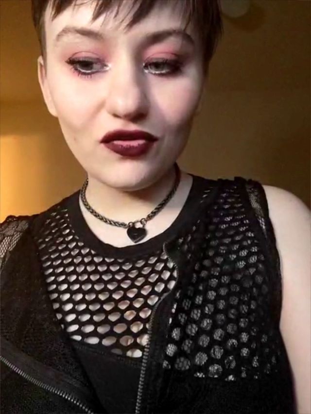 CurvyElvishGirl - Are You Going to Be A Good Little Pet 00000