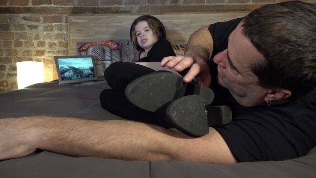 Dreamgirls In Socks - Lauras Cartoon Session 00000