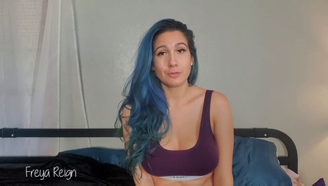 Freya Reign - Snowed In Cross Dressing Encouragement 00000