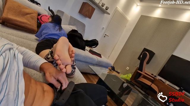 Hot Interracial Amateur Pov Toejob On My Couch With Young Asian Footjob Student Doll Lingyi Wearing Halloween Outfit And Tattooed Legs! - Same Same But Different Footjobs Footjob 00000
