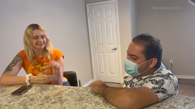 IWantBlondi - He Thought He Had A Chance 00000