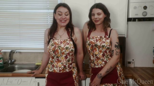 Miss Demi Lux - The Domme Next Door - The Great Cake Off 00000