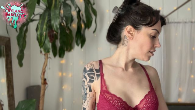 Ryland BabyLove - SFW Smoking Joint Long Nails Red Lingerie 00000 Ryland BabyLove - SFW Smoking Joint Long Nails Red Lingerie 00000