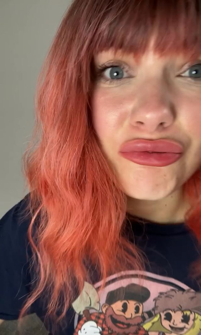 Yourhikerbabe - Getting Your Ex To Shave Off All Your Hair 00000