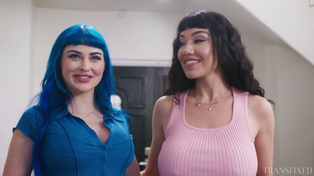 A Very Open House &ndash; Ariel Demure Jewelz Blu Little Puck Shemale 00000