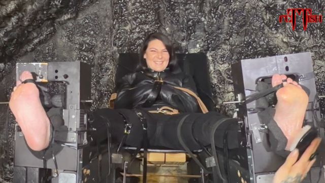 Fettish &ndash; Tickle Therapy &ndash; Jennifer Wildfire 00000