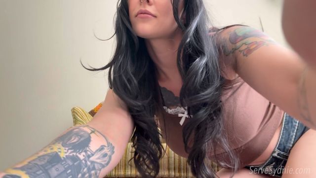 Goddess Sydnie - Toe Jam Vacuum Pov 00000