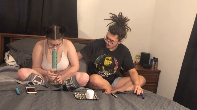 Kallista Foxxx - Smoke Sesh Blowjob Reverse Cowgirl 00000