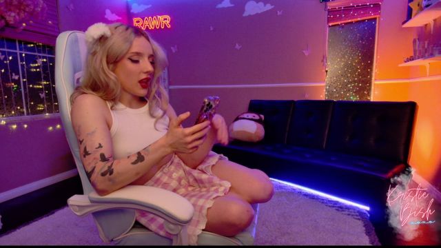 Kristie Bish - Your Embarrassing Handjob 00000