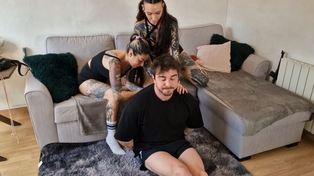 Liricaa Lamat - Speakuss - Speakuss Wants a Threesome But Malice And Liricaa Tease Him Instead 00000