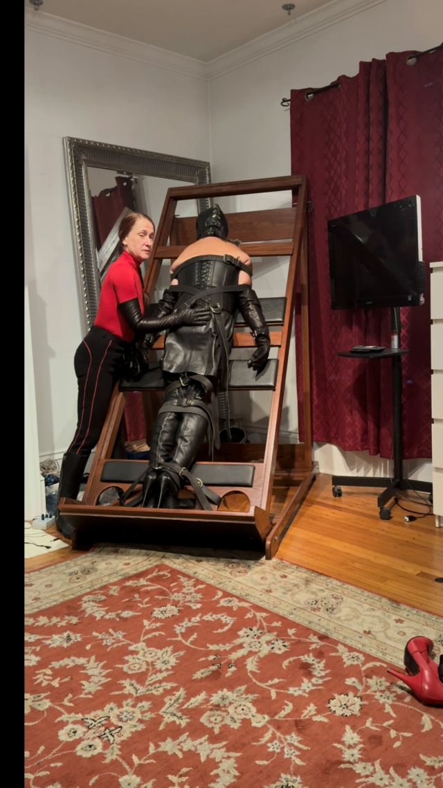 Domina Irene Boss - My Trip To Bdsm Heaven With Domina Irene Boss 6 00000