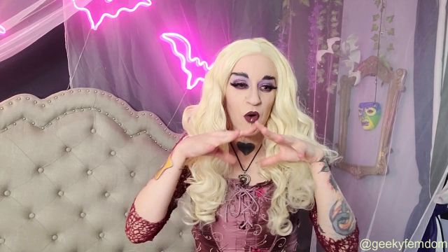 Geeky Femdom - The Kinky Geek - Hocus Pocus Rampage On Comic Con Virgins 00000