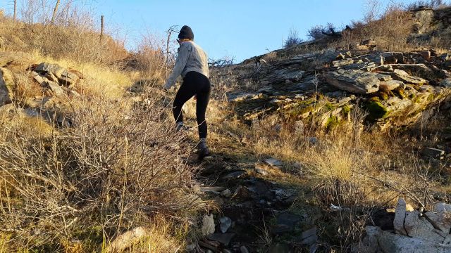 Hazel Simone - Outdoor Hiking Fun Pov 00000
