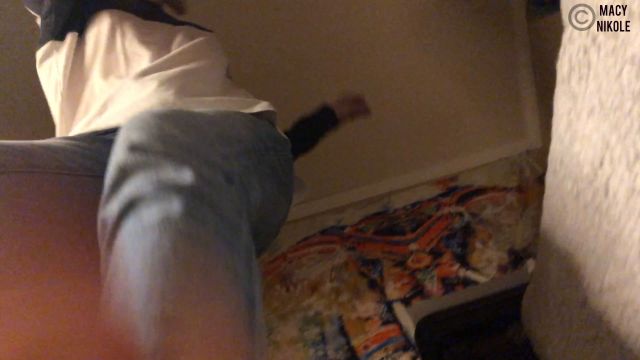 Macy Nikole - Giantess Chase POV 00000 Macy Nikole - Giantess Chase POV 00000