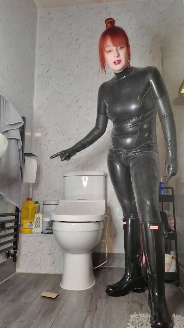 Princessdiss - Clean The Toilet For Princess Diss 00000 Princessdiss - Clean The Toilet For Princess Diss 00000