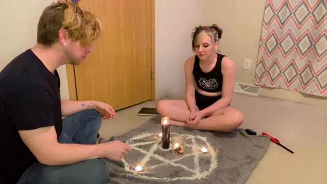 Ravenskye - My Step-Sister Is a Demon 00000