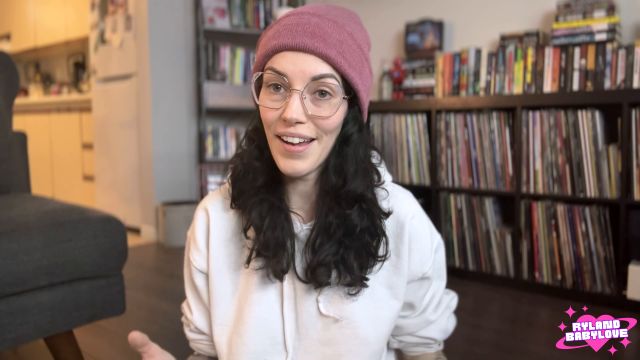 Ryland Babylove - What s In My Bag Book Haul 00000 Ryland Babylove - What s In My Bag Book Haul 00000