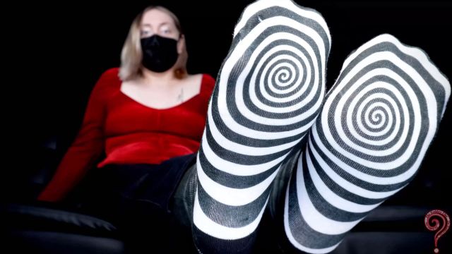 The Goddess Clue - Self-Destructive Spiral Socks Experience 4k 00000 The Goddess Clue - Self-Destructive Spiral Socks Experience 4k 00000