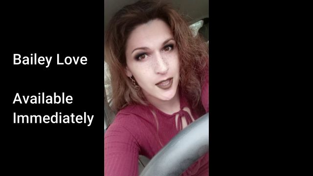 Tia Tizzianni - Trans Girls Looking For a Daddy 00000