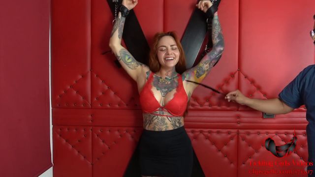 TicklingGirlsVideos &ndash; Sarah on the X 00000