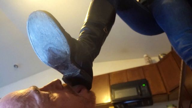 World Goddess Zephy, Slave Human doormat licks the nasty soles of my RIDING BOOTS! 12.03.2025 (Premium User Request) 00000 World Goddess Zephy, Slave Human doormat licks the nasty soles of my RIDING BOOTS! 12.03.2025 (Premium User Request) 00000