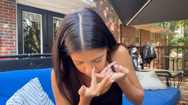 Arianicolexxx - Allergy Season Sneezing And Nose Blowing 4k 00000 Arianicolexxx - Allergy Season Sneezing And Nose Blowing 4k 00000