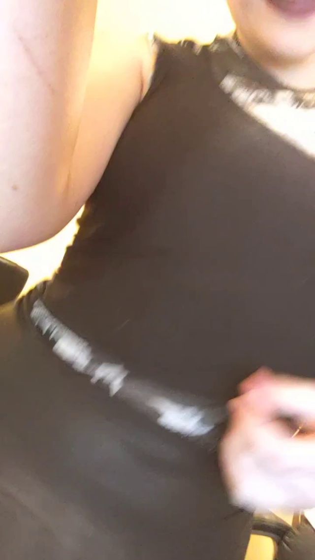 Curvyelvishgirl - Be a Good Pet And Get That Dick Out 00000
