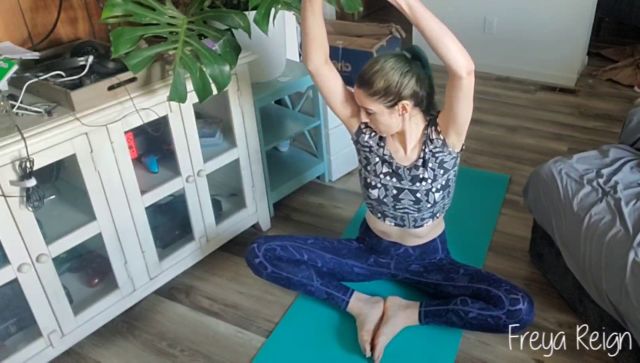 Freya Reign - Yoga Gf Teases You w Her Sweaty Armpits 00000 Freya Reign - Yoga Gf Teases You w Her Sweaty Armpits 00000