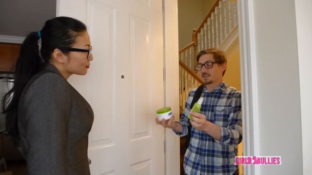 Girl Bullies - Kim Lee Convinces College Boy To Strip 00000 Girl Bullies - Kim Lee Convinces College Boy To Strip 00000