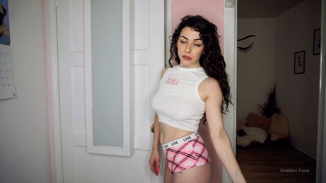 Goddess Fiona - Blackmailed By My Daughter 00000