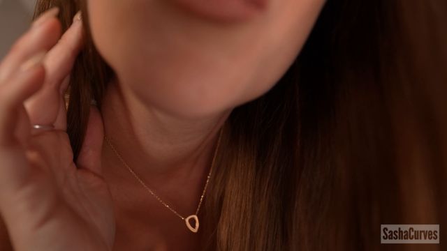 Sashacurves - Mommys Kisses 00000 Sashacurves - Mommys Kisses 00000