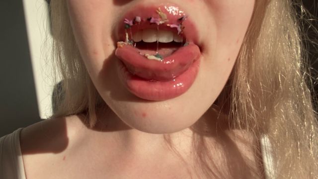 Shye White Playtime With Slaves And Red Paint (Premium user request) 00000 Shye White Playtime With Slaves And Red Paint (Premium user request) 00000