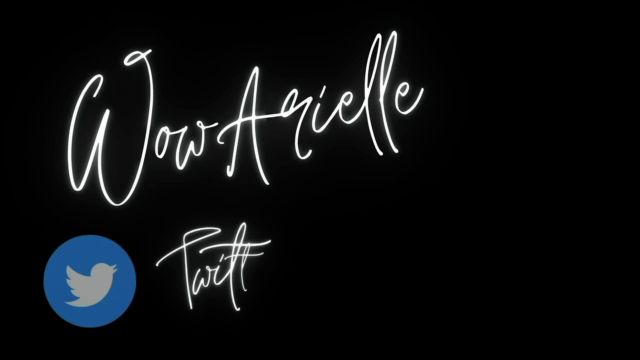 Wowarielle - Tit Wallet Drain 00000 Wowarielle - Tit Wallet Drain 00000