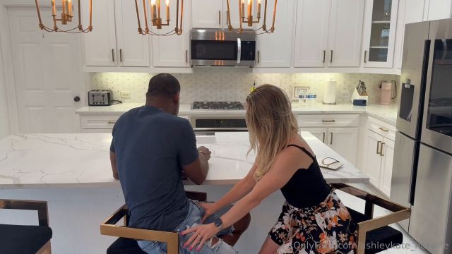 Ashleykate Hotwife - Bbc Brunch Date 00000