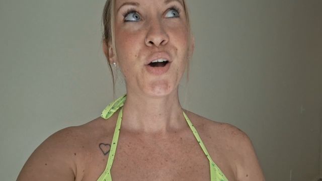 Brittibratti - Cei Slutty Neighbor 00000