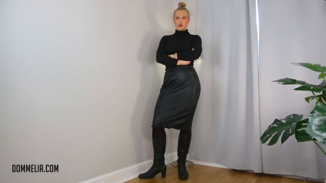 Dommelia - Paypig For Alpha Couple 3 00000