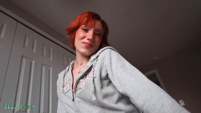 Elle Marz - Let Step-Mommy Have It 00000