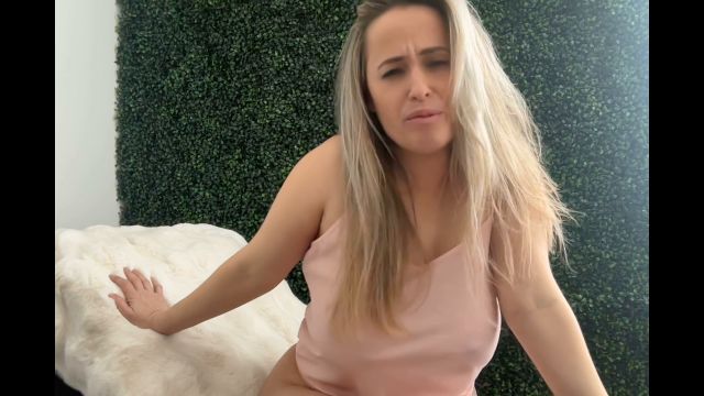 Goddessnoelle - Gooner Resolution 00000 Goddessnoelle - Gooner Resolution 00000