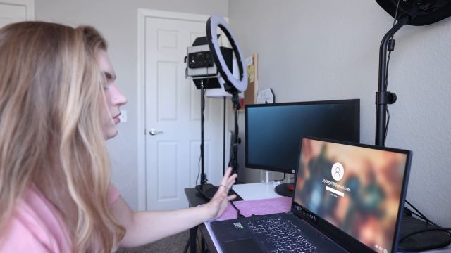 Jaybbgirl - Turning You Into My Pussy 00000