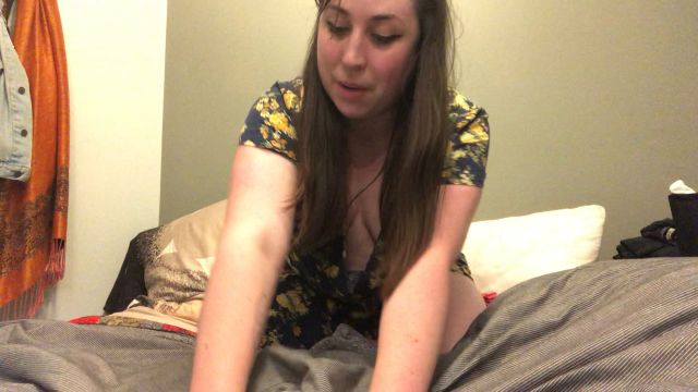 Ladyaislynn - Caught Sniffing Roommate s Panties 00000