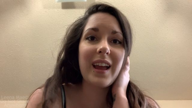 Leena Mae - Hairy Giantess Plays With Her Tiny Toy 00000