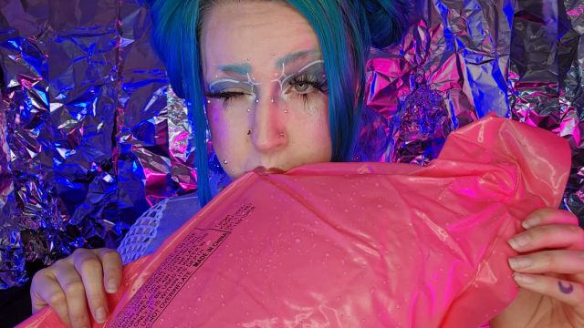 Luna Allora - Blow Til Breathless 00000