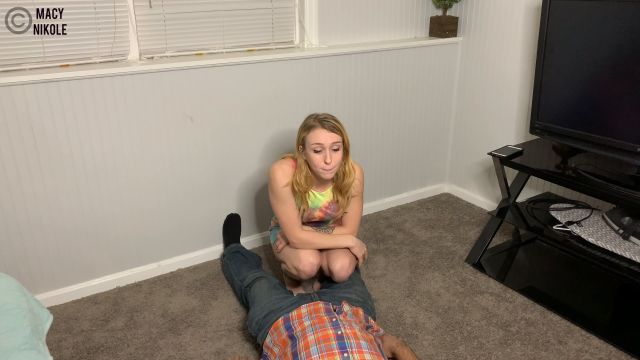 Macy Nikole - Pathetic Slave Gets His Balls Stomped 00000 Macy Nikole - Pathetic Slave Gets His Balls Stomped 00000