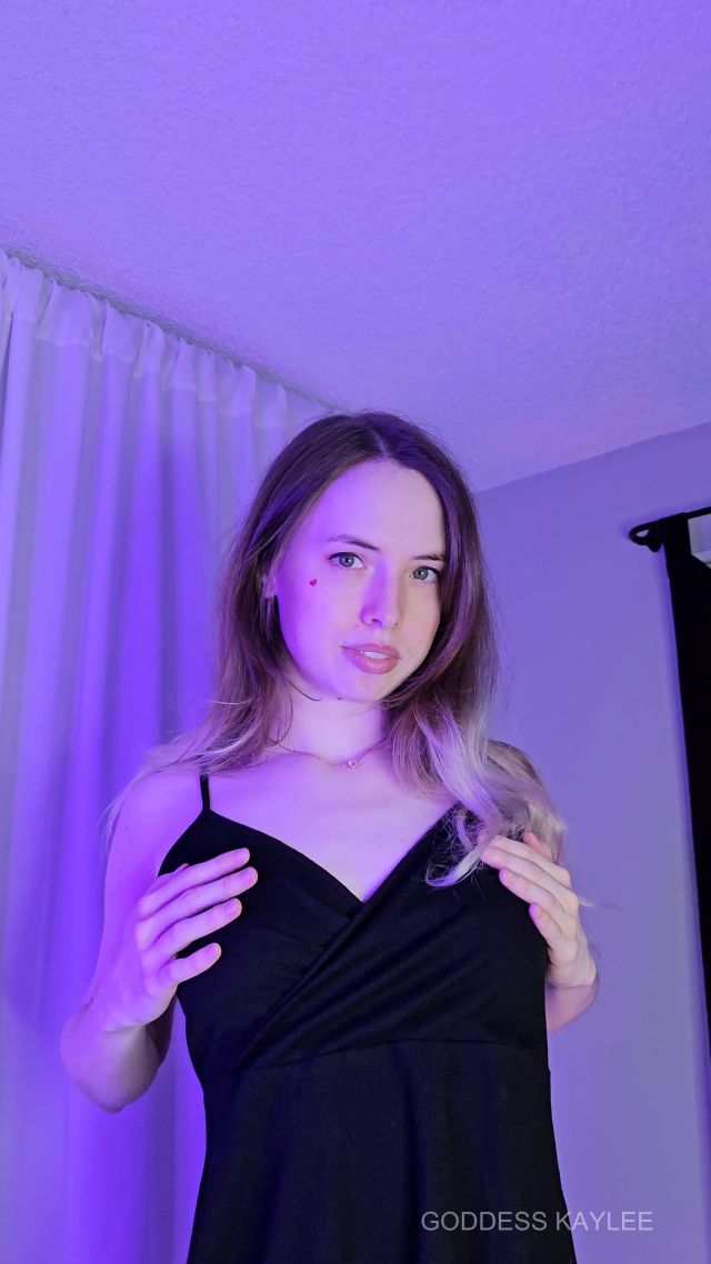 GoddessKayQueen - A Goddess On Her Throne - Face Riding JOI 00000