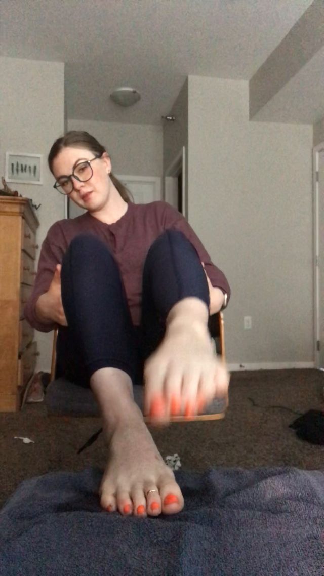 Itskinkerbell - Oily Feet Asmr 00000