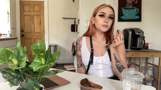 Lunarnymph - 214. Giantess Teasing Swallowing 00000 Lunarnymph - 214. Giantess Teasing Swallowing 00000