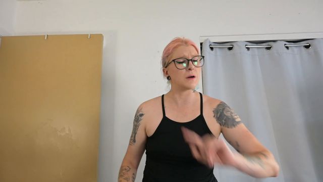 Miss Ellie - Caught And Punished 00000 Miss Ellie - Caught And Punished 00000