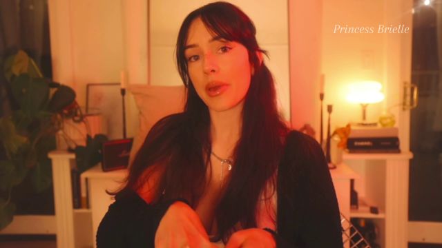 Princess Brielle Findom Femdom - Red Light Green Light Ballbusting 00000 Princess Brielle Findom Femdom - Red Light Green Light Ballbusting 00000