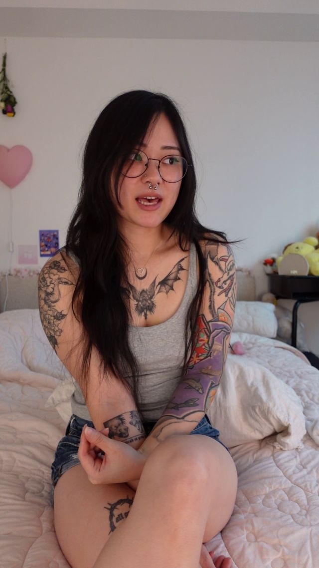 Ur2dwaifu - Friend Rides You Covered In Oil 00000 Ur2dwaifu - Friend Rides You Covered In Oil 00000