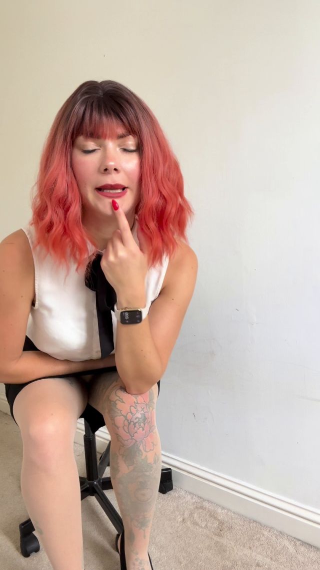 Yourhikerbabe - Pantyhose Footjob During Interview 00000 Yourhikerbabe - Pantyhose Footjob During Interview 00000